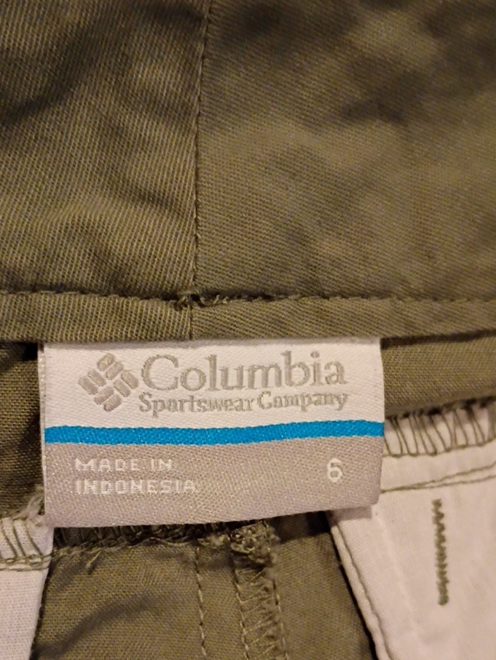 Columbia Olive Green Bermuda Shorts